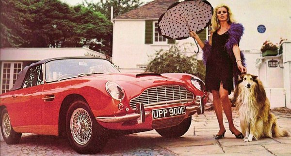 1965 Aston Martin DB6 Brochure Picture